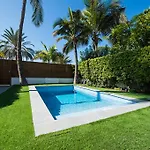 Villas *