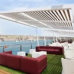 Villas *