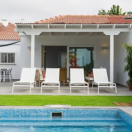 Villas Pasito Blanco