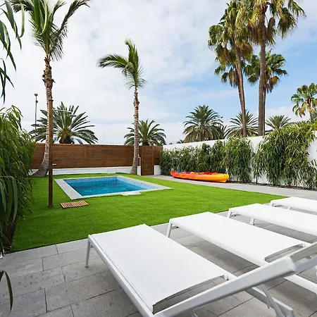 Villa Villas